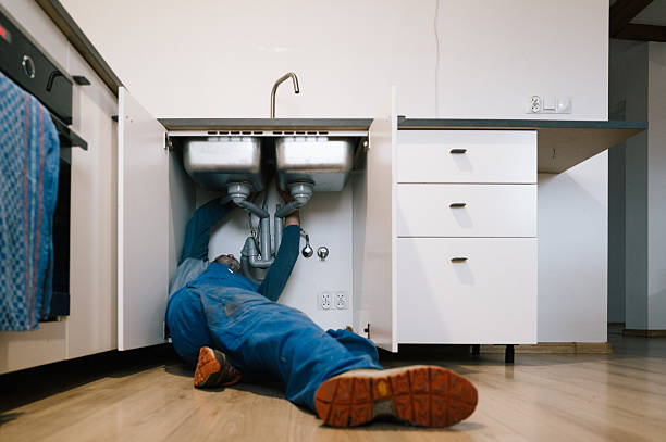 Professional Pipe Repair technician working in Demarest, NJ